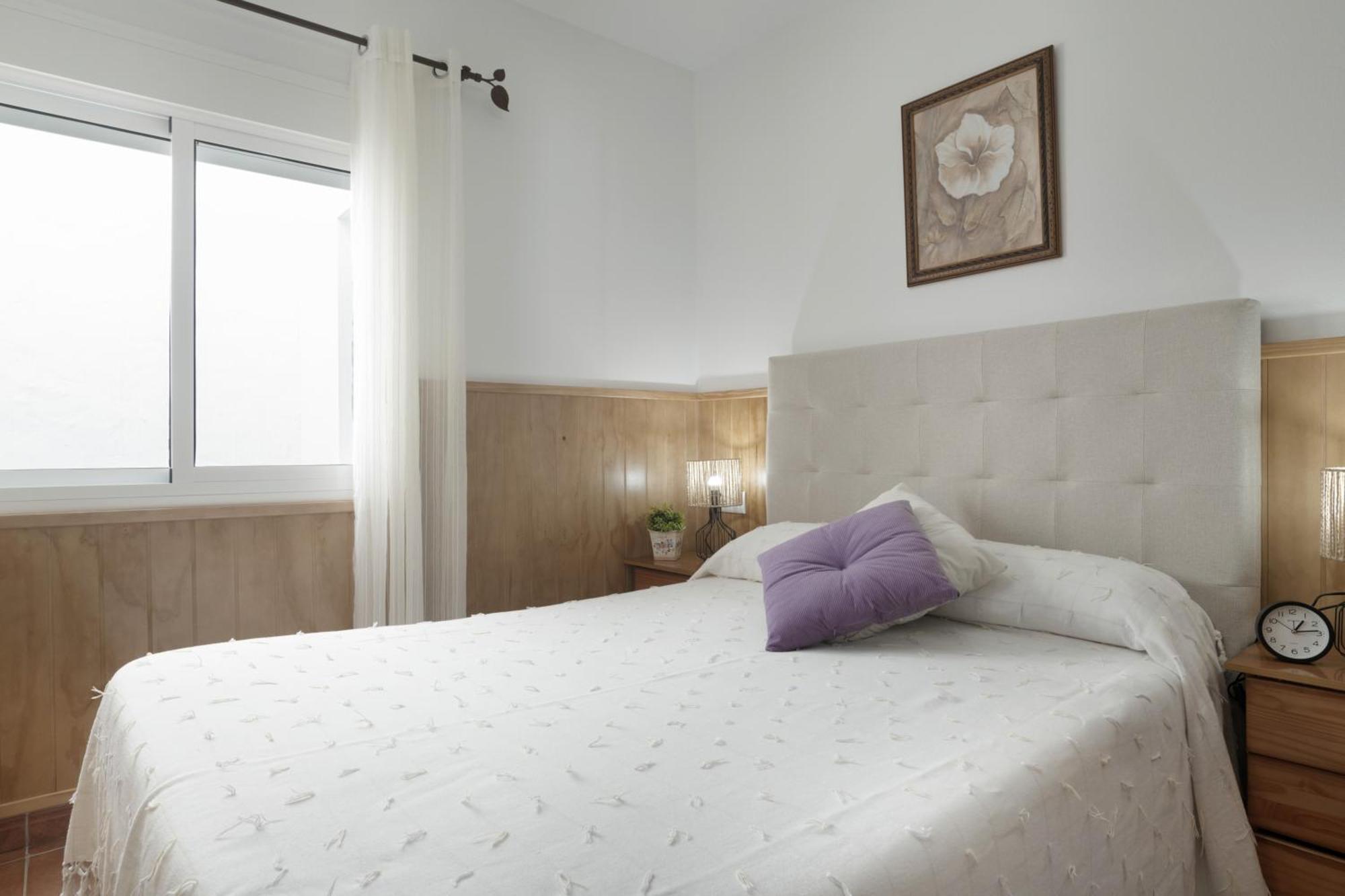 Apartamento Juan Carlos - Familias コニル・デ・ラ・フロンテラ エクステリア 写真