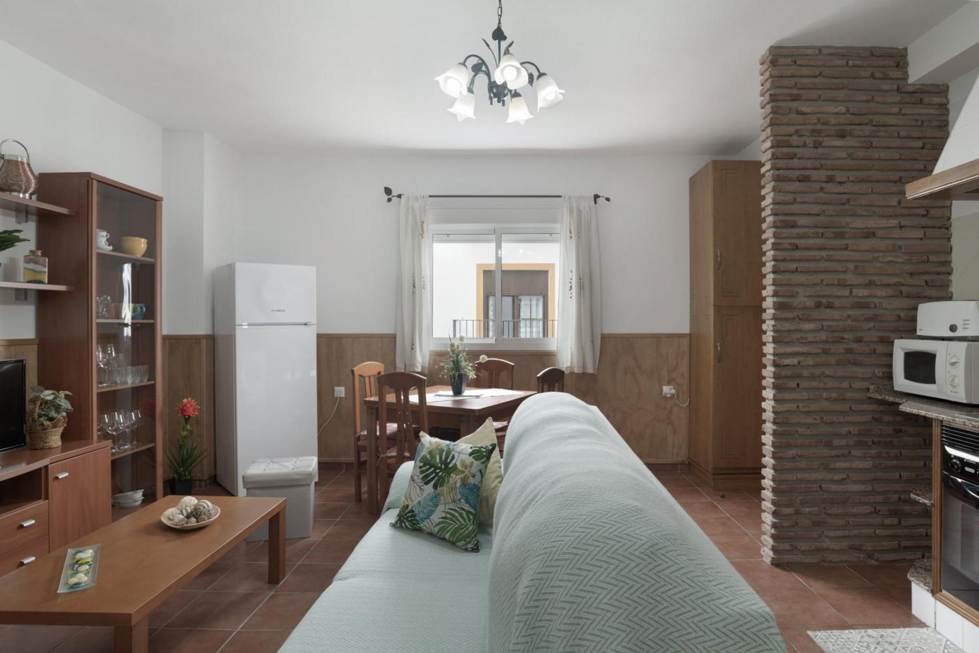 Apartamento Juan Carlos - Familias コニル・デ・ラ・フロンテラ エクステリア 写真